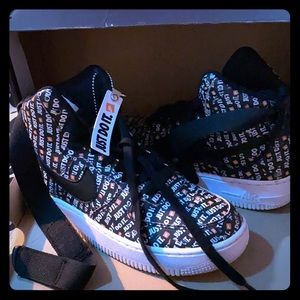 WMNS AIR FORCE 1 HI LX